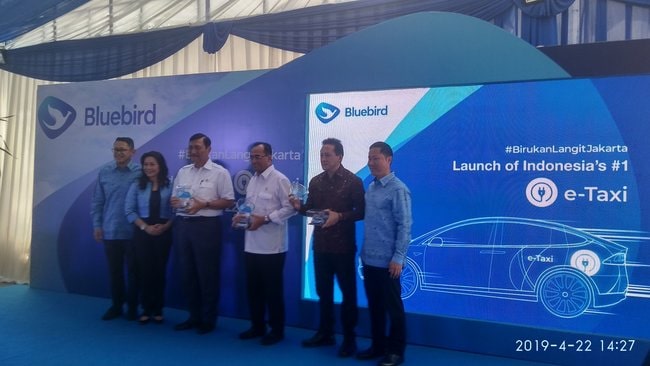 Bluebird Penyedia Taksi Listrik atau e-Taxi Pertama di Indonesia | KlikDirektori