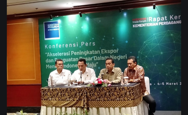 Mendag dan Kepala Bareskrim akan Tindak Tegas Pelaku Penimbunan Bapok dan Produk Kesehatan | KlikDirektori.com