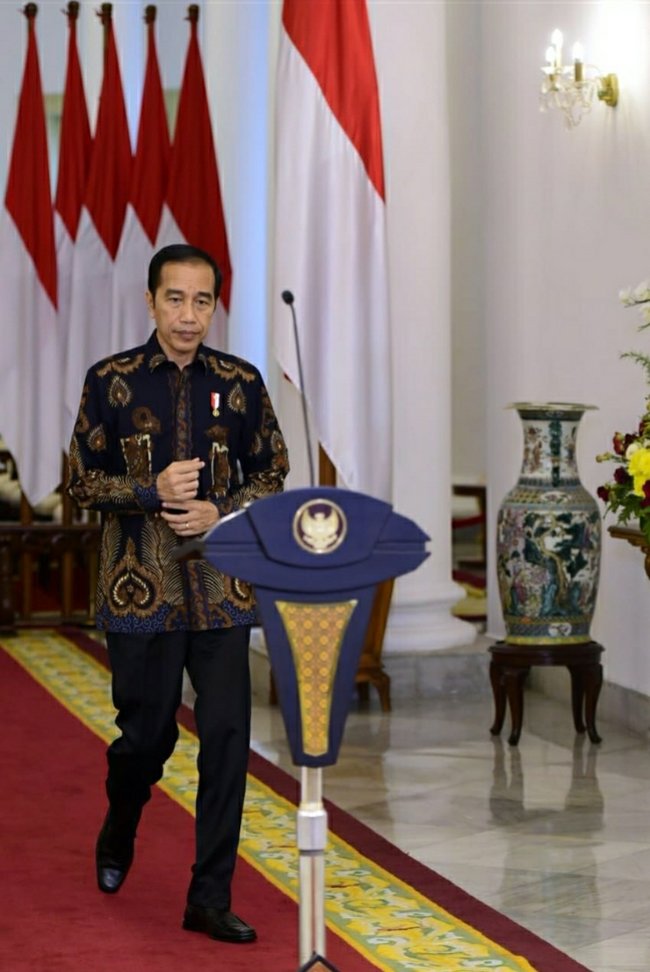 Jokowi Tetapkan Status Darurat Kesehatan Dengan 6 Kebijakan Perlindungan Sosial Masyarakat | KlikDirektori.com