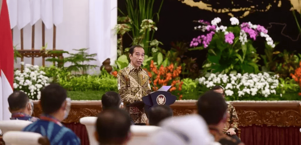 Presiden Jokowi: Pengendalian Laju Penyebaran Virus Jadi Prioritas Utama