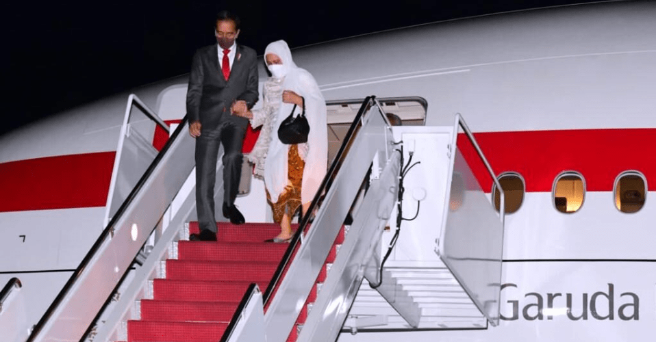 Presiden dan Ibu Iriana Jokowi tiba di Washington DC