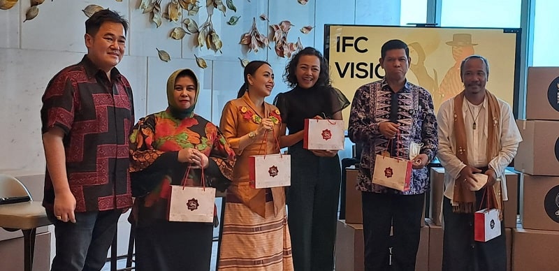Indonesia Fashion Chamber : Mengangkat Design Fashion Indonesia ke Mancanegara
